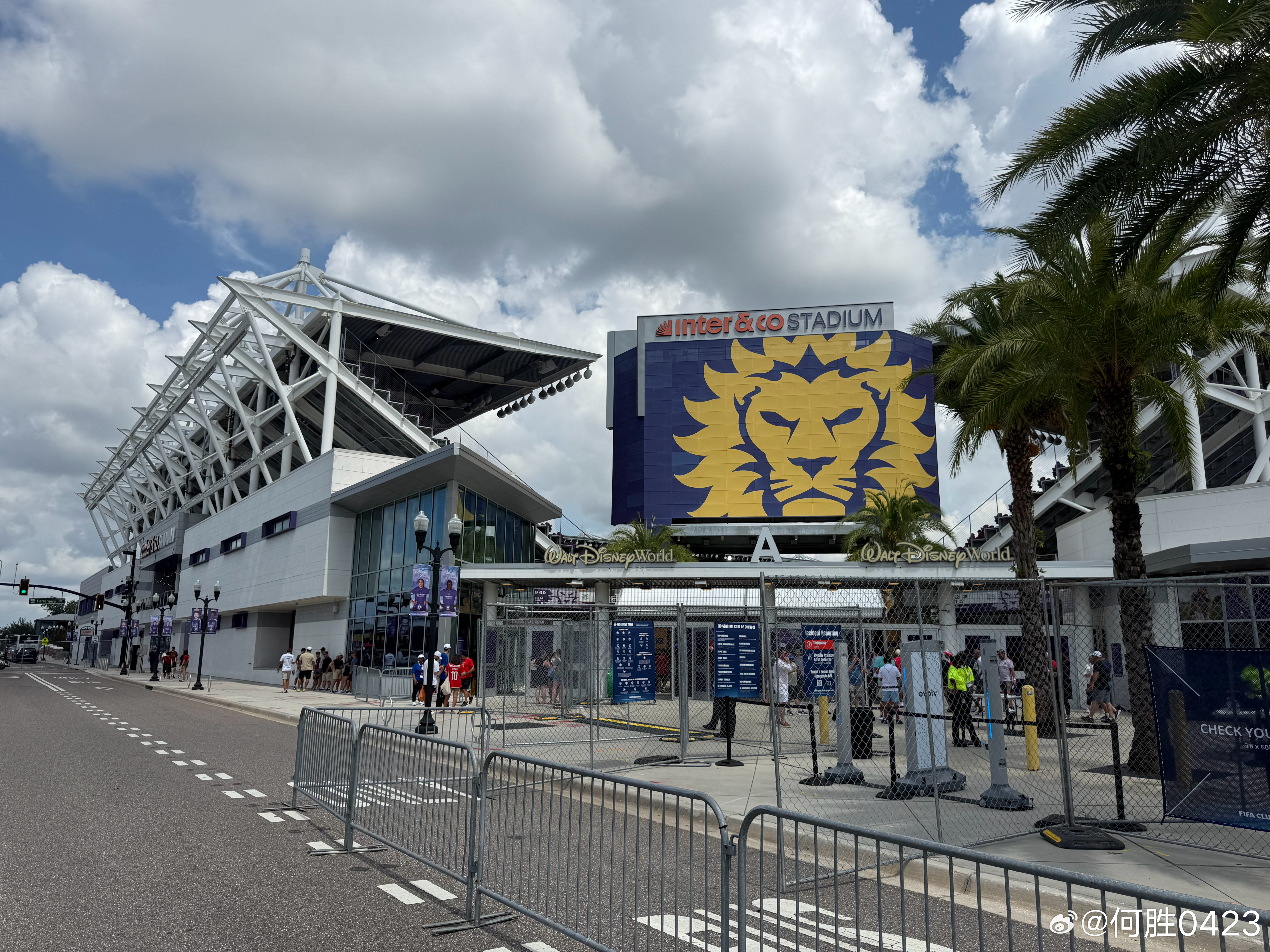 九游体育-欧冠赛程吃紧，巴塞罗那窗口期状态回暖，信心回归，纪律约束更严格